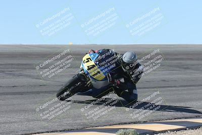 media/Oct-13-2025-Moto Forza (Mon) [[a66d839500]]/3-B Group/Session 2 (Bowl)/